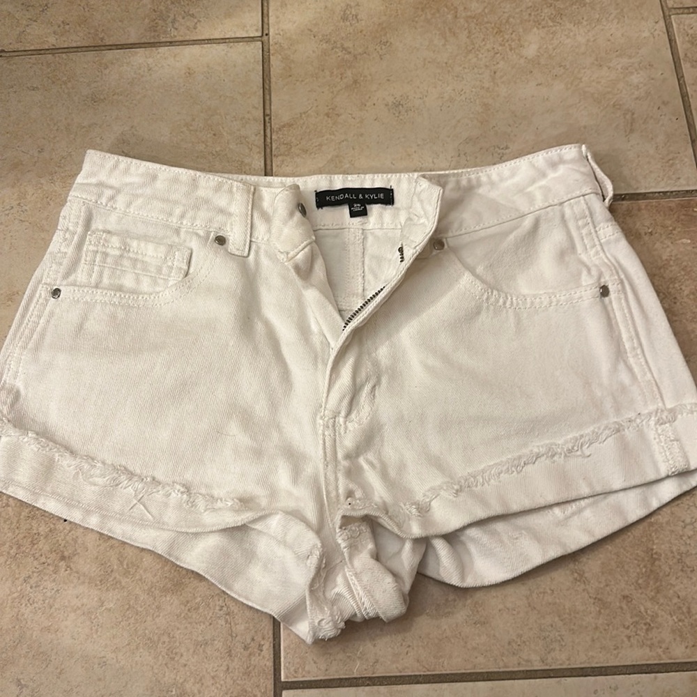 Kendall & Kylie denim shorts - size 26